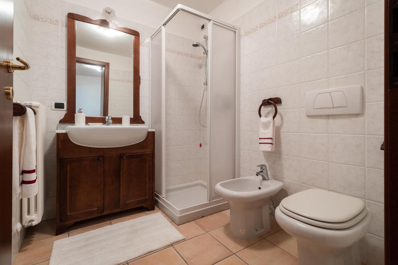 Casa In Un'Esclusiva Zona Di Motta Di Sotto Apartment Luaran gambar